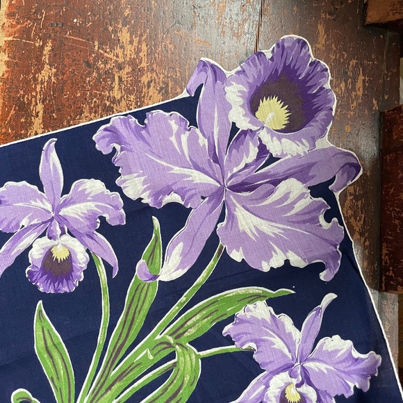 vintage handkerchief, 3/$10 - Picture 4 of 5